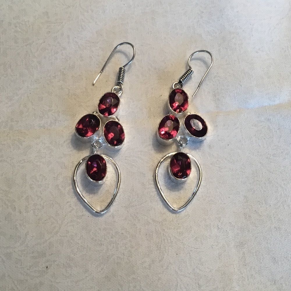 NWOT.Β SterlingβSilverβPinkβAmethystβEarrings